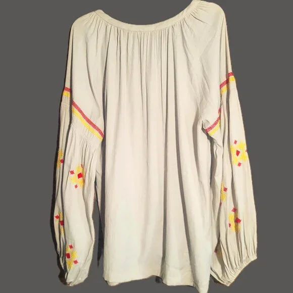 NWT! Hayden Light "Greige" Embroidered Peasant Boho Top Billowed Sleeve - Sz 2X - Picture 4 of 13